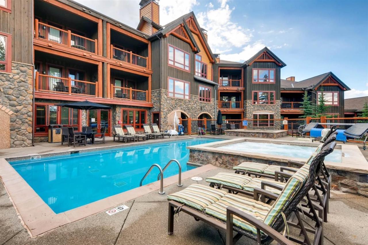 Luxury 4 Bedroom Ski In, Ski Out Mountain Vacation Rental Just Steps From The Snowflake Ski Lift In Breckenridge Exterior foto