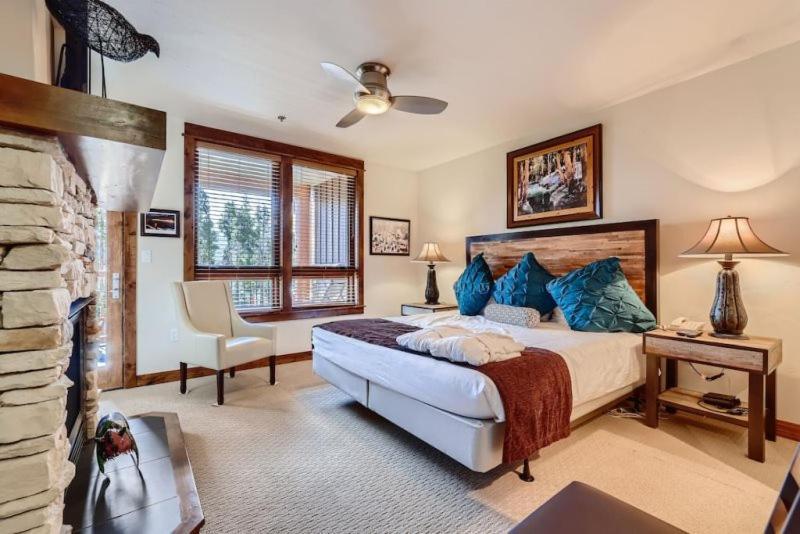 Luxury 4 Bedroom Ski In, Ski Out Mountain Vacation Rental Just Steps From The Snowflake Ski Lift In Breckenridge Exterior foto